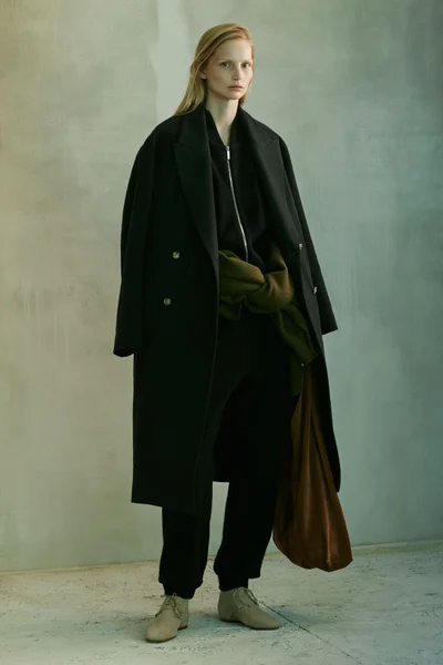 Look 12